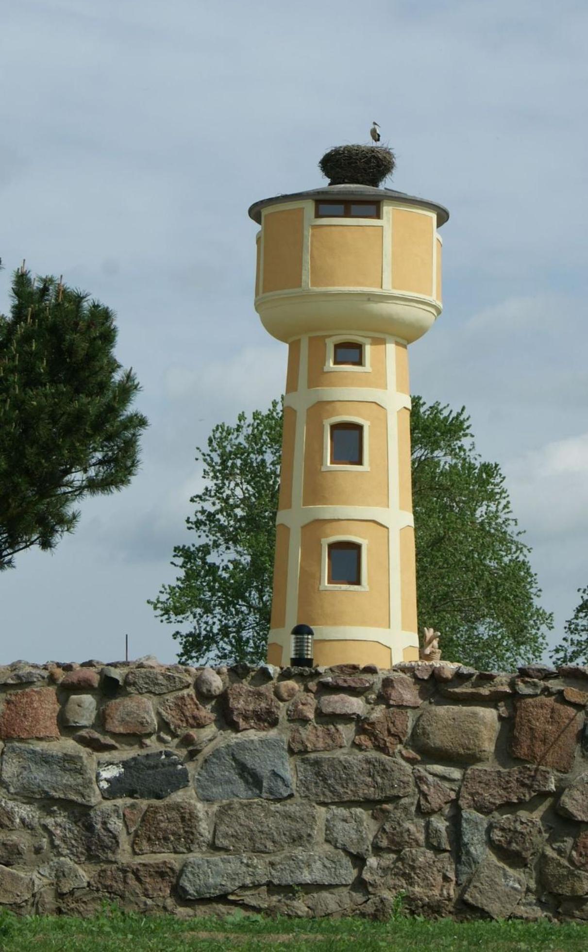 Palac W Rymaniu Экстерьер фото